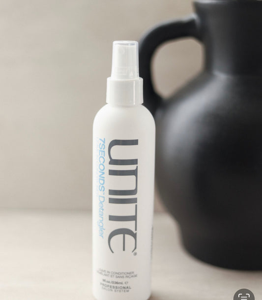 Unite 7 second Detangle Spray